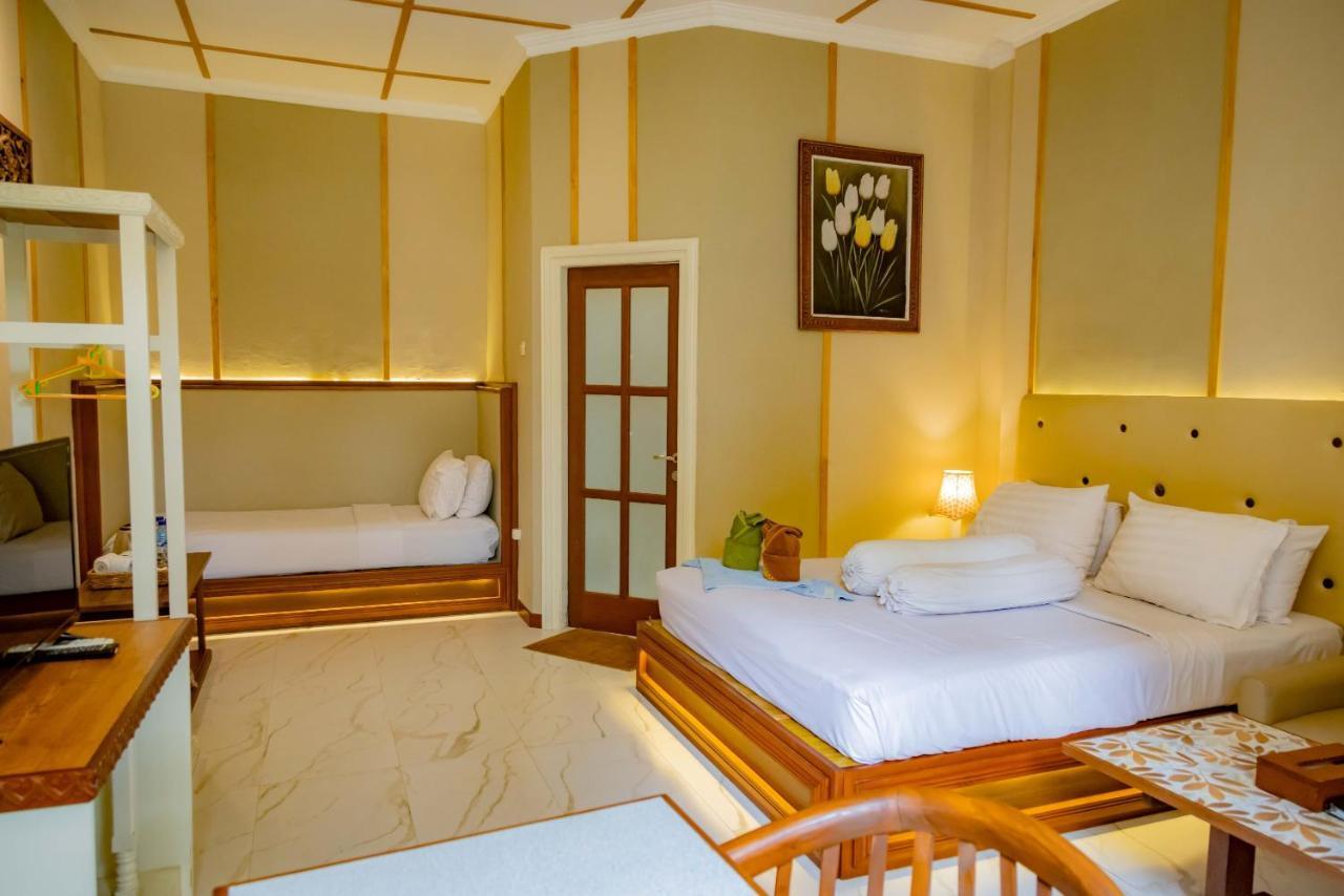 Family Hotel Gradia 1 Batu  Extérieur photo